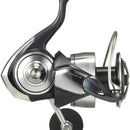 Molinete Daiwa Certate SW — Daiwa, detalhe do acabamento