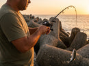 Carretilha Daiwa SS Air TW 8.5L em uso: brigando com o peixe, vara dobrada
