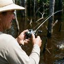 Carretilha Shimano Curado DC — Freio no polegar, isca na estrutura