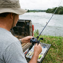 Conjunto Kit de Pesca Tio Pigui Começo de Conversa sobre a caixa de pesca