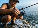 Molinete Shimano Vanquish CE em uso: ajustando o freio no topo do carretel